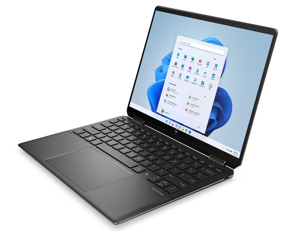 第 8 世代 Intel CPU を搭載した HP Spectre x360 がインドに登場、価格は 1,23,430 ルピーから